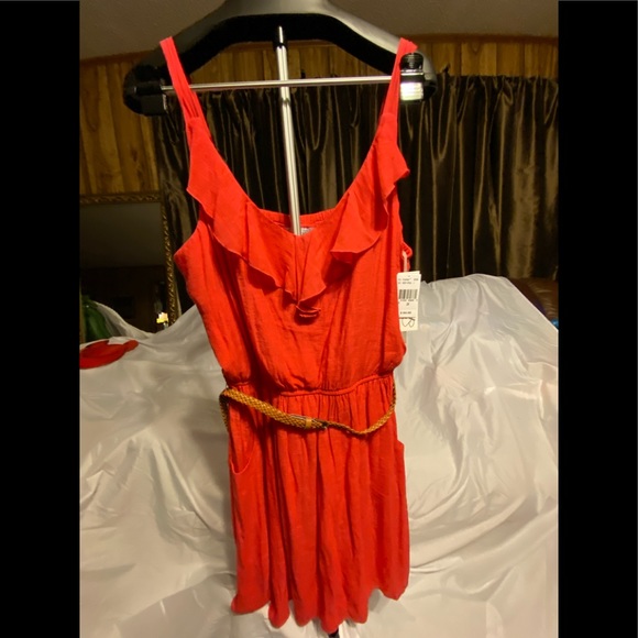 Speechless Dresses & Skirts - NWT Speechless spaghetti strap dress. Size 2W.